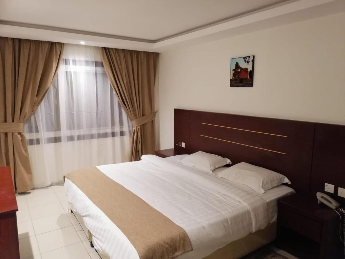 فندق المربع
